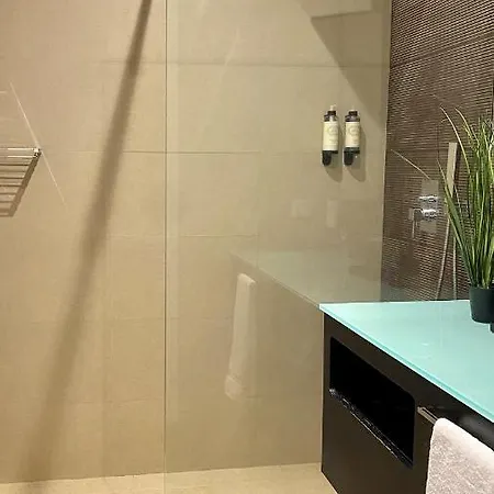 Casa Ideal Familias Com Vista Mar Desafogada Chalé Funchal (Madeira)