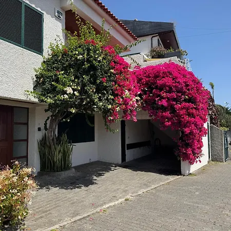 Chalet Casa Ideal Familias Com Vista Mar Desafogada Funchal (Madeira)